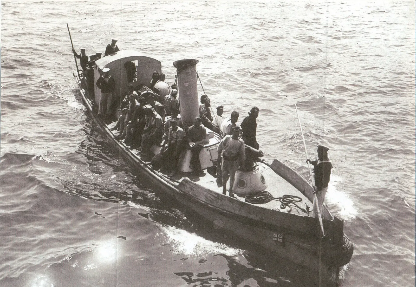 A crowded steam picket boat from HMS Triumph under way in 1915 — HMS E15, Gallipoli.